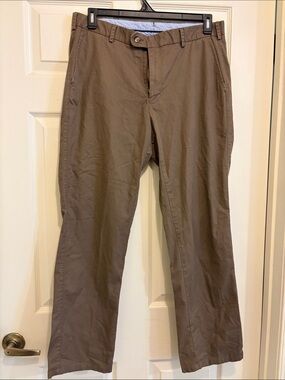 Peter Millar Men's Classic Tan Chino Pants - Straight Fit